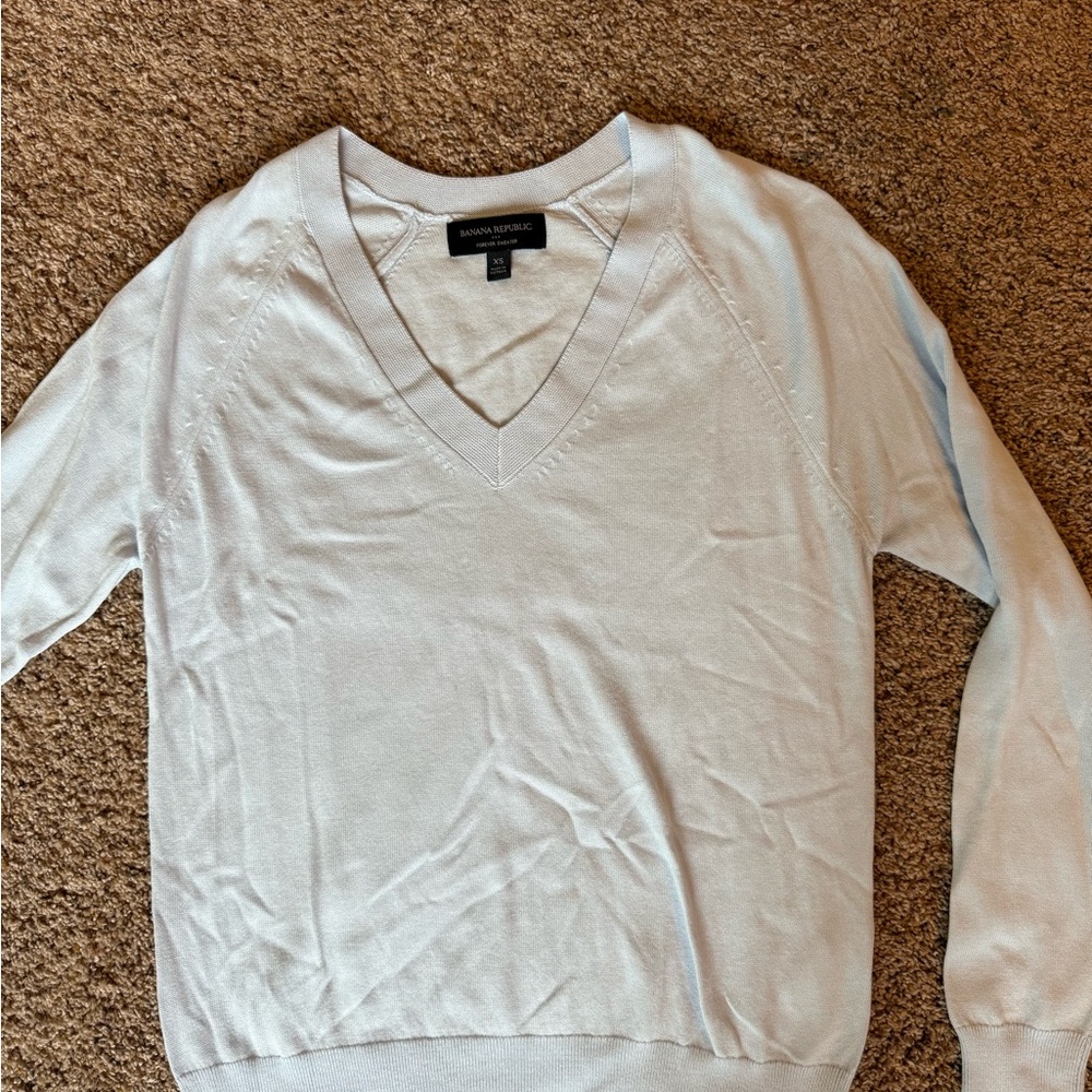 Banana Republic Light Blue women’s Sweater